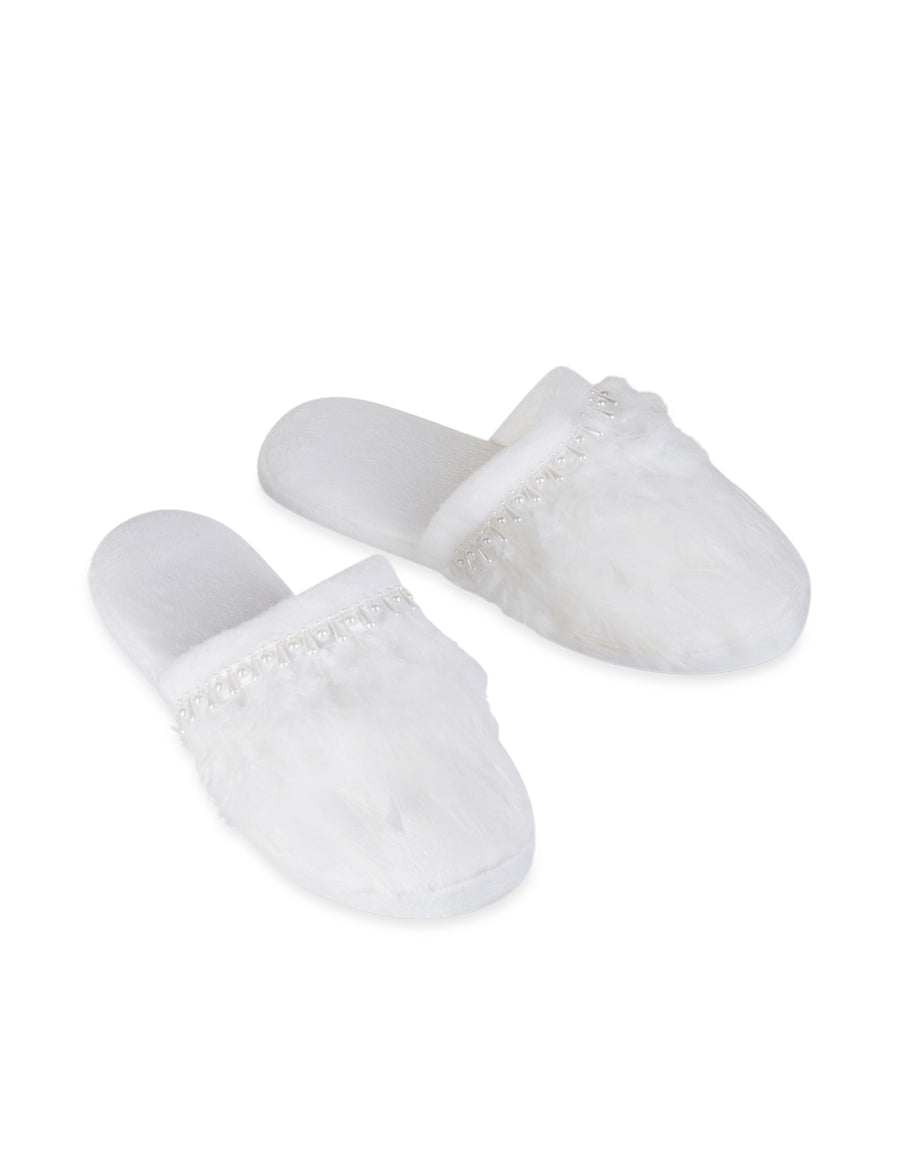 Ivory Closed Toe Slippers